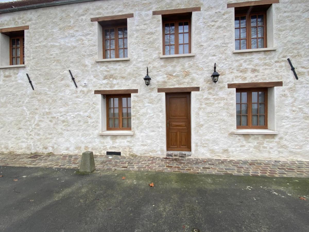 La Maison Du Caillou Pontarme Exterior foto